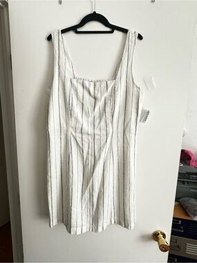Old Navy Dress White with Thin Gray Stripes